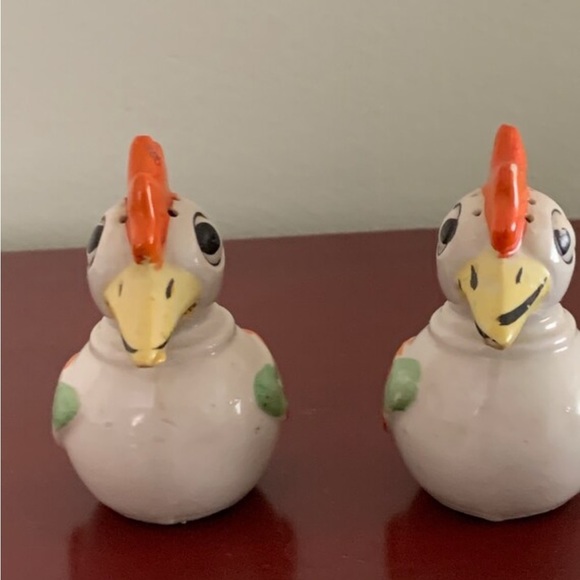 rooster salt and pepper shakers - original cork bottom - made in Japan - Picture 7 of 8